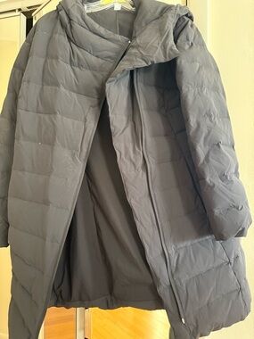 Women's Long Puffer Coat - Black